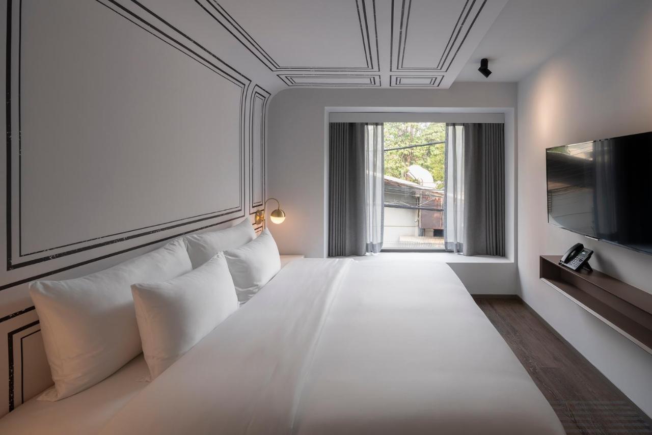 Passa Hotel Bangkok Exterior photo