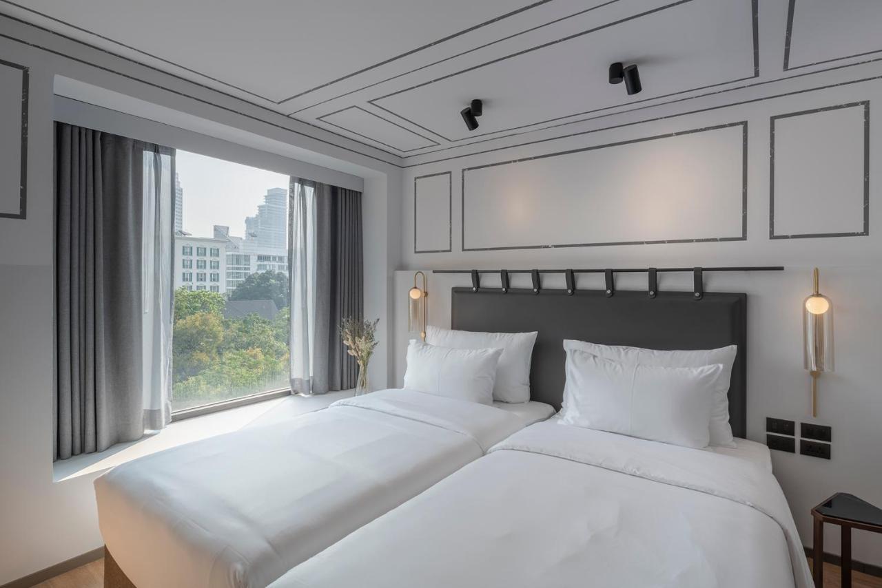 Passa Hotel Bangkok Exterior photo