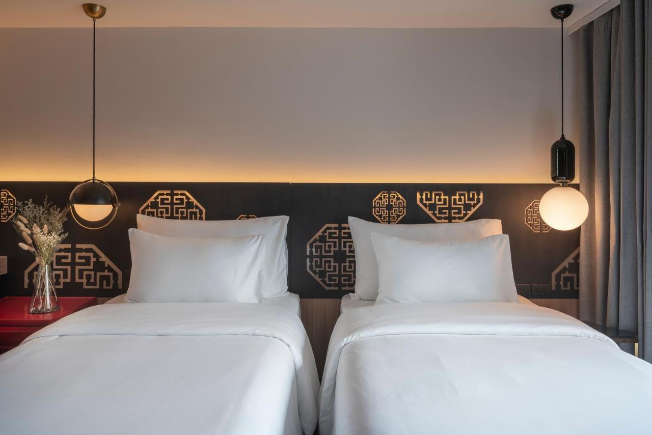 Passa Hotel Bangkok Exterior photo